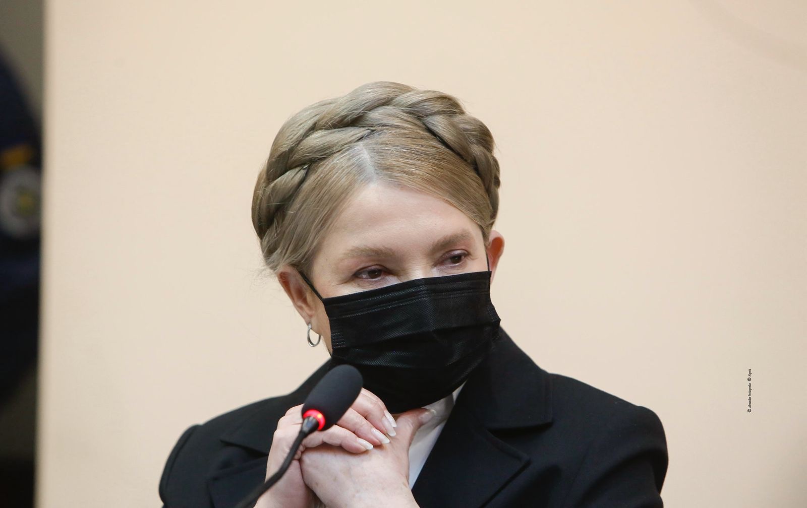 Юлія Тимошенко: Слідчі роблять наругу над законом!