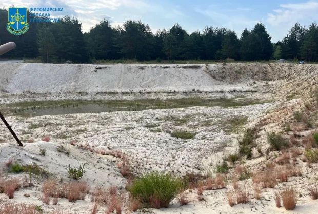 Піщана мафія на Житомирщині: як ділки “намили” 70 мільйонів на крадених надрах