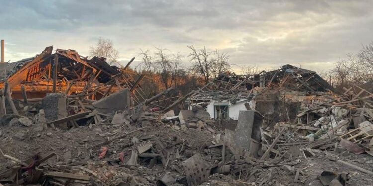 Коростенська міськрада не бере належної участі у ліквідації наслідків прильоту, — нардеп