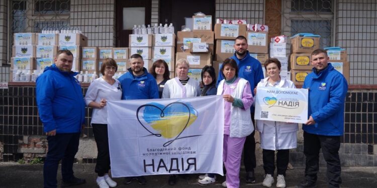 Фонд «Надія» та Валерій Дубіль передали допомогу лікарням Кривого Рогу — у рамках програми підтримки медзакладів