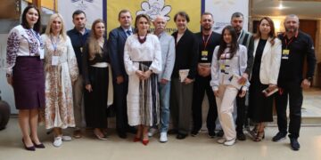 Світло молитви єднає